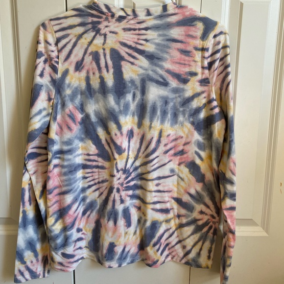 Abercrombie Kids tie dye long sleeve with tags! - Picture 3 of 6